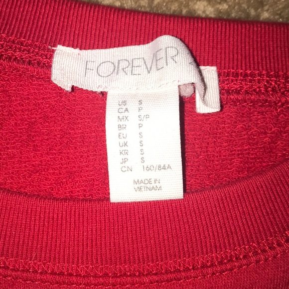 Red crew neck - Picture 2 of 2